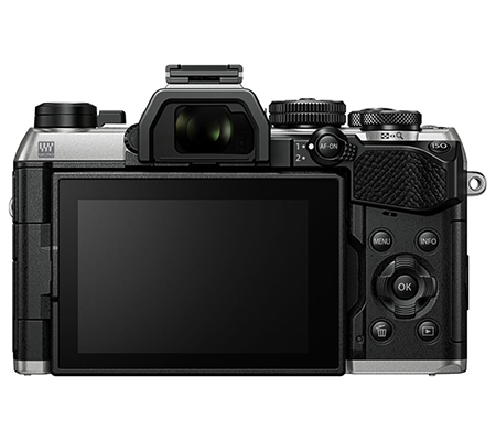 OM SYSTEM OM-5 Mark II kit 14-150mm f/4-5.6 II Silver