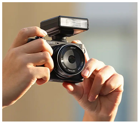 Ulanzi F12 Mini Camera Flash Speedlite Black (L044GBB1)